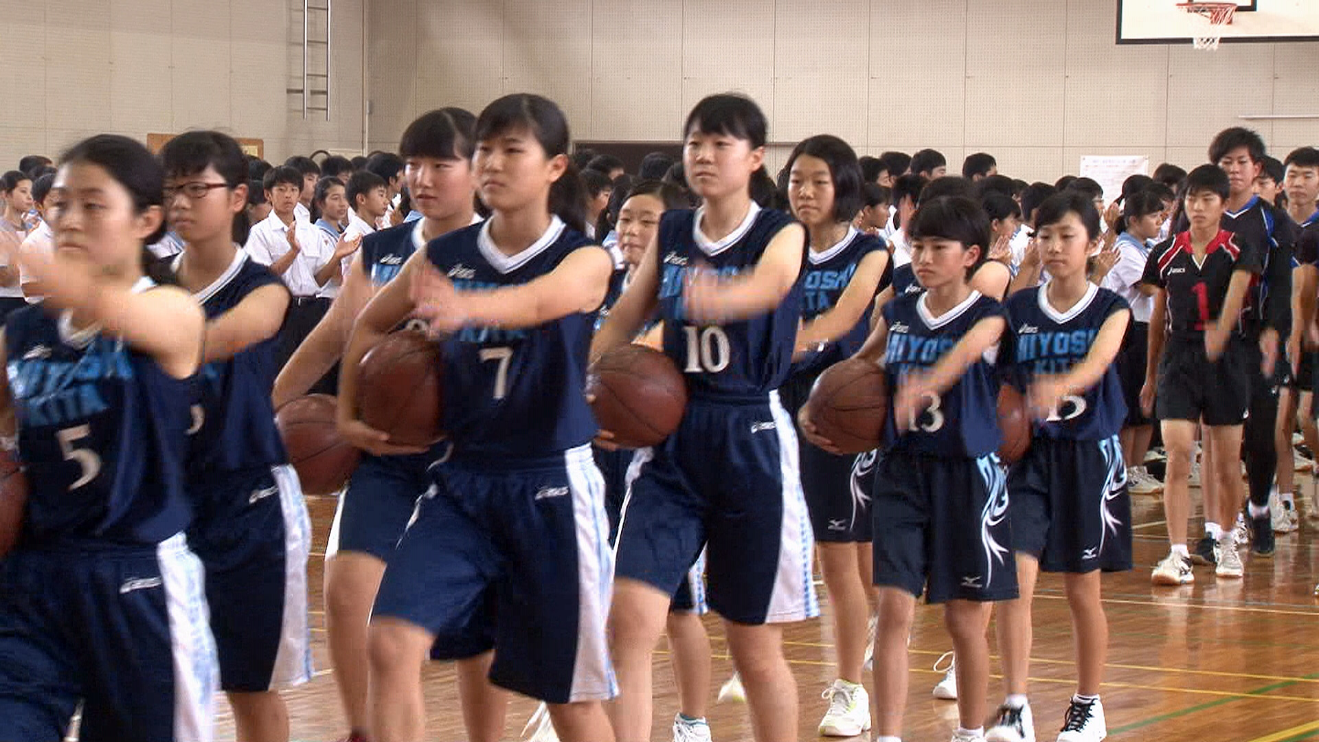 8月5日 土 みよし市立北中学校 ひまわりネットワーク株式会社 8月5日 土 みよし市立北中学校 ひまわりネットワーク株式会社