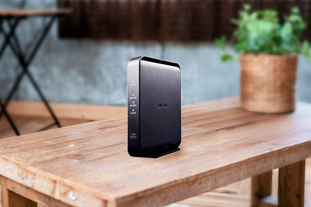 ルーターの電源プラグ(コンセント)を抜き差しして、 再起動してください。