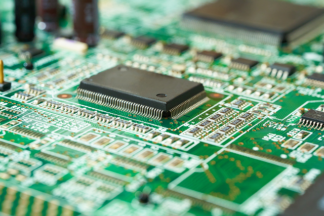 ファームウェアとは、ルーター本体の動作を制御するソフトウェアです。